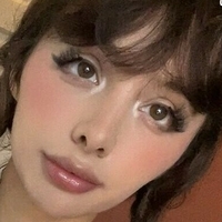 CassandraCassandra Meztelen