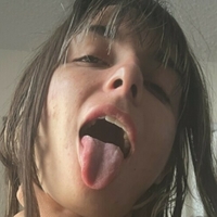 Cassie Volikas Meztelen