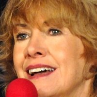 Catherine Hicks Meztelen