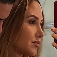 Catherine Paiz Meztelen