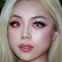Cathy Zhao Meztelen