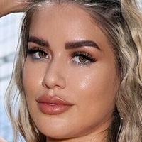 chantelzales Meztelen