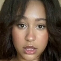 Charlie Girll Meztelen