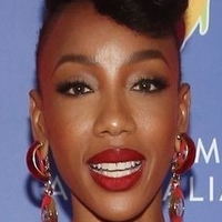 Charmaine Bingwa Meztelen