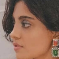 Charvi Bhatt Meztelen