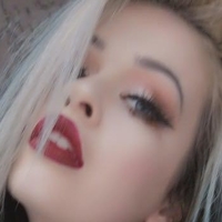 Chellofoxx Meztelen
