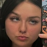 cherrybae Meztelen