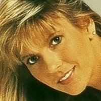 Cheryl M. Lynn Meztelen