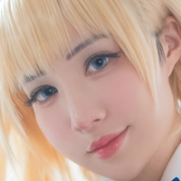 Chihiro 千尋 Meztelen