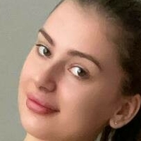 chllooee Meztelen