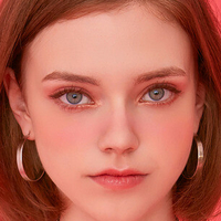 Chloe Chuu Meztelen