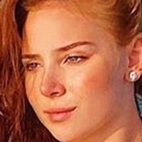 Chloe Jane Meztelen
