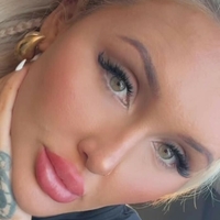 Chloe Louise Harm Meztelen