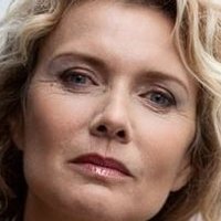 Christiane Jean Meztelen