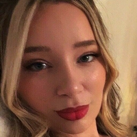 Christina Kelly Brinley Meztelen