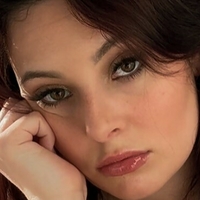 Christina Markus Meztelen