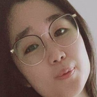 Cindy Tea Meztelen