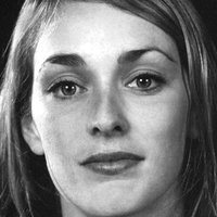 Claire Helene Cahen Meztelen