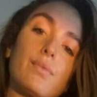 Claire Natalia Meztelen
