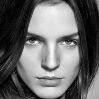 Clara Botte Meztelen