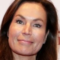 Claudia Schick Meztelen