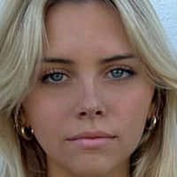 Courtney Antalek Meztelen
