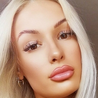Courtney Fox Meztelen