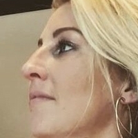 Courtney Sins Meztelen