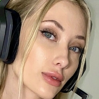 courtneymeyers18 Meztelen