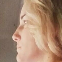 craydrienne Meztelen