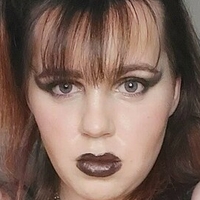 curvy_ali Meztelen