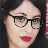 curvygeekfree Meztelen