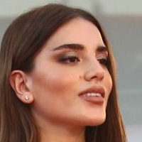 Cynthia Samuel Meztelen