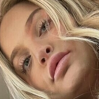 Daisy De La Croix Meztelen