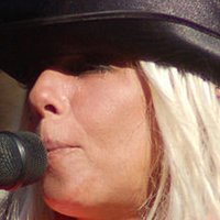 Dale Bozzio Meztelen