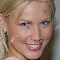 Dalene Kurtis Meztelen