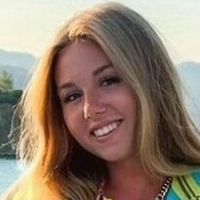 Dalia Meztelen