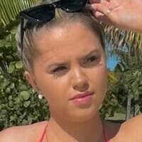 Daly Dacus Meztelen