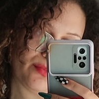 Damkina Meztelen