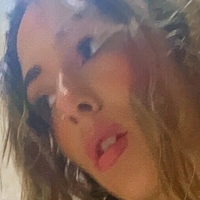 Dani Blu Meztelen