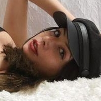 Daniela Bar Meztelen