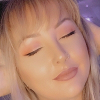 danielle.mc Meztelen