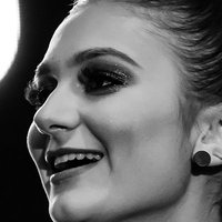 Daya Meztelen