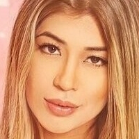 Deborah Meel Meztelen