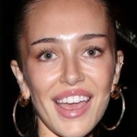 Delilah Hamlin Meztelen