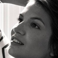 Delphine Tempels Meztelen