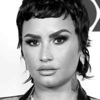 Demi Lovato Meztelen