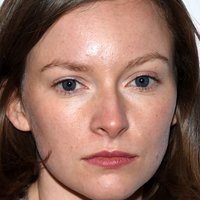 Deragh Campbell Meztelen