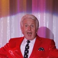 Des King Meztelen