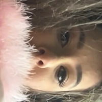 Desy Gato Meztelen